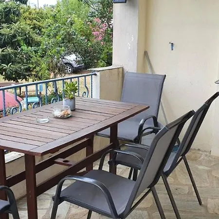 Eleni Karouti For Rent *