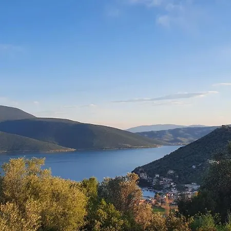 アパート Eleni Karouti For Rent *