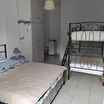Apartment Eleni Karouti For Rent *