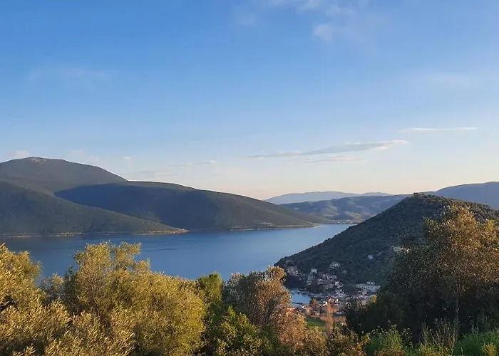 Apartment Eleni Karouti For Rent *